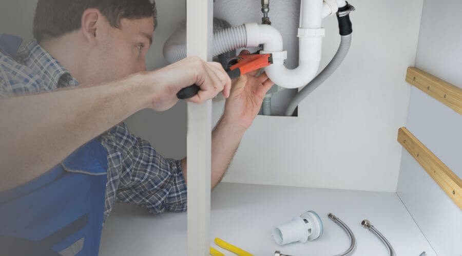 Professional same day plumber in Hampton, IL